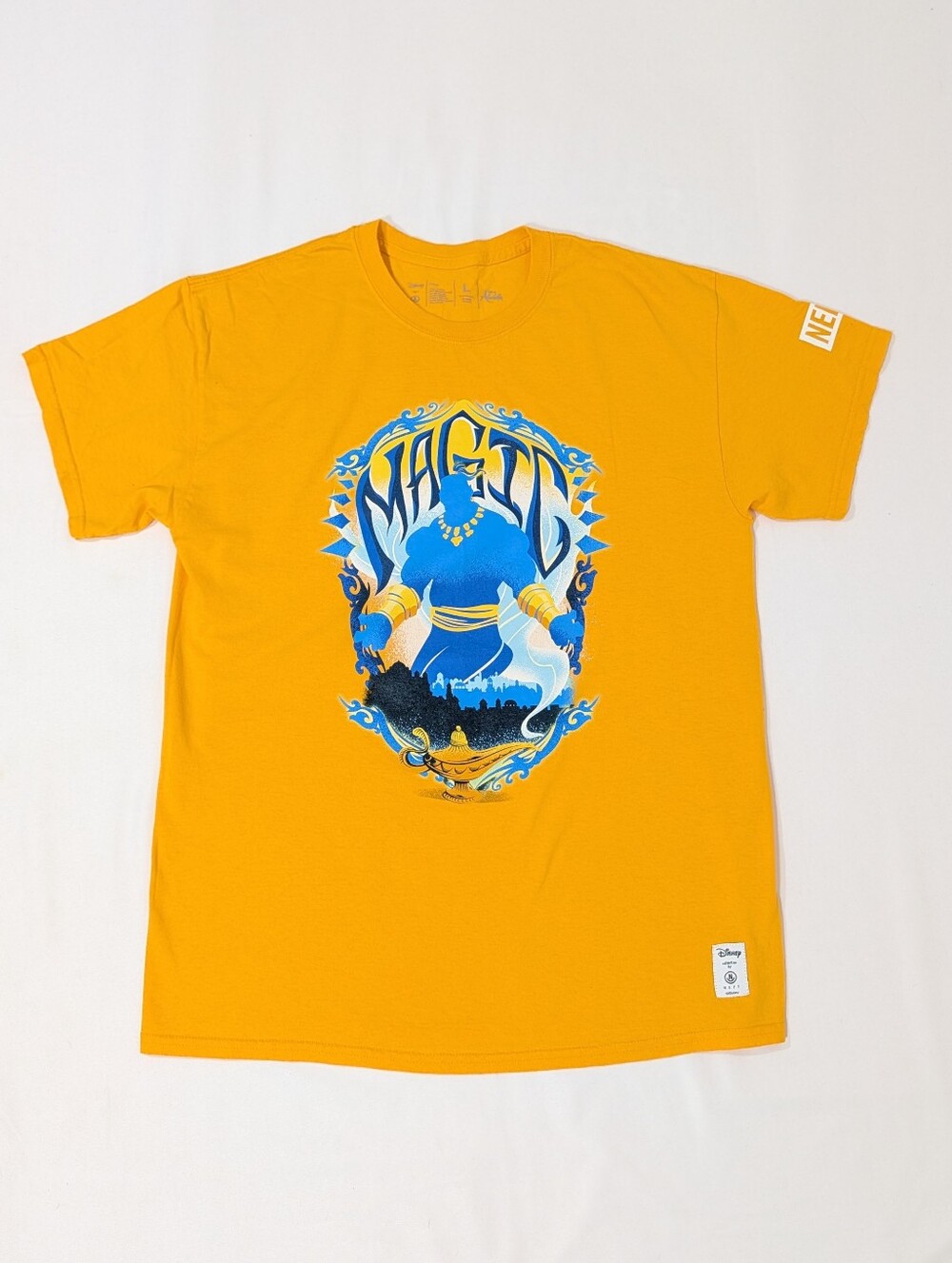 Disney x Neff Aladdin Genie Magic Graphic T-Shirt Men's L Yellow Short Sleeve